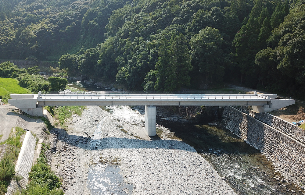 市道宮ノ原東西線橋梁上部工工事